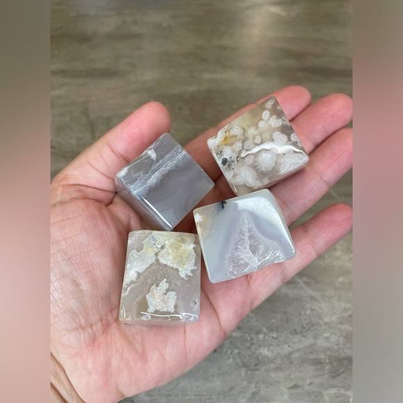 Flower Agate Crystal Cube (Big) - Picture 1 of 1